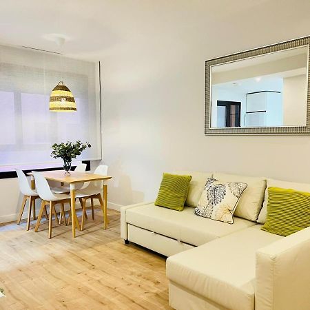 Sky Garden & Seasonal Pool Views By Ele Apartments Málaga Kültér fotó