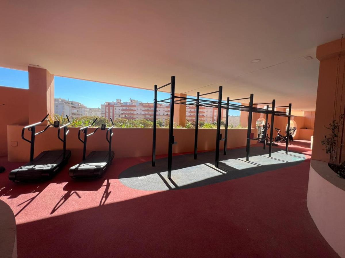 Sky Garden & Seasonal Pool Views By Ele Apartments Málaga Kültér fotó